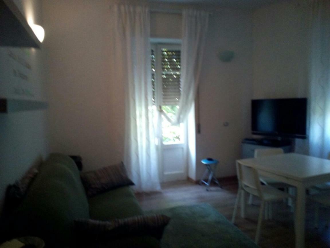 Appartamento A Viterbo Luaran gambar
