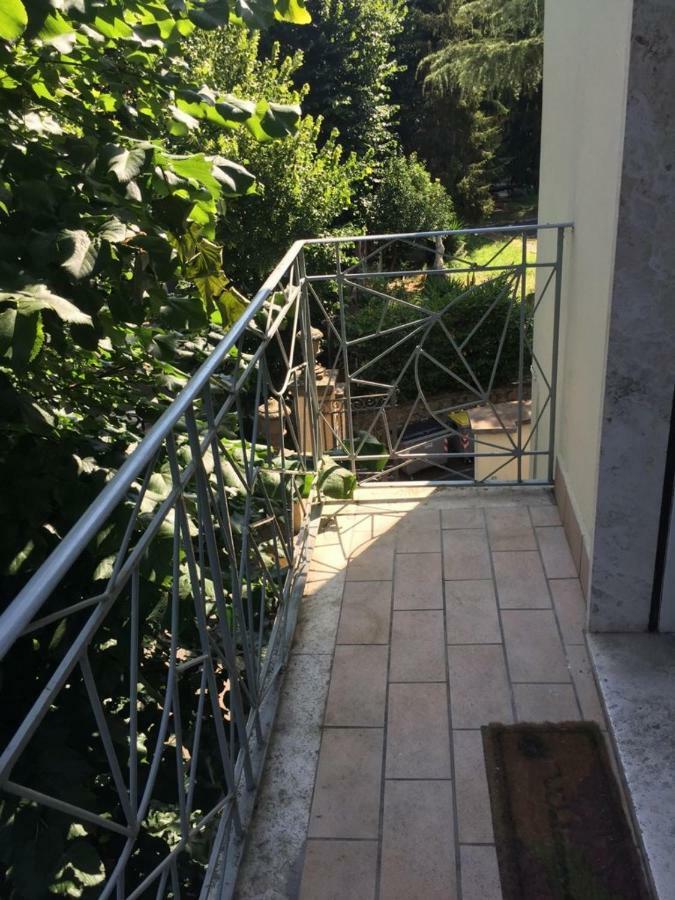 Appartamento A Viterbo Luaran gambar